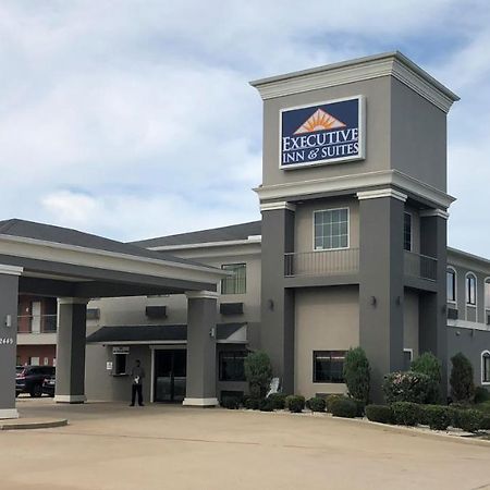 Executive Inn And Suites Joaquin Екстер'єр фото