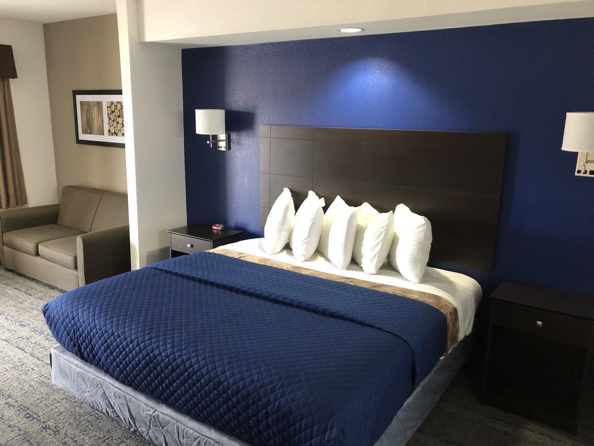 Executive Inn And Suites Joaquin Екстер'єр фото
