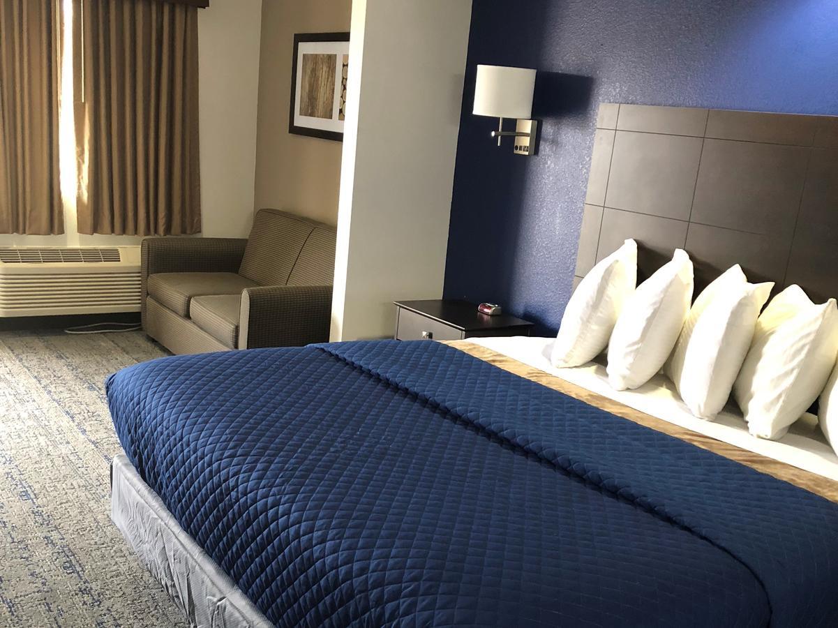 Executive Inn And Suites Joaquin Екстер'єр фото