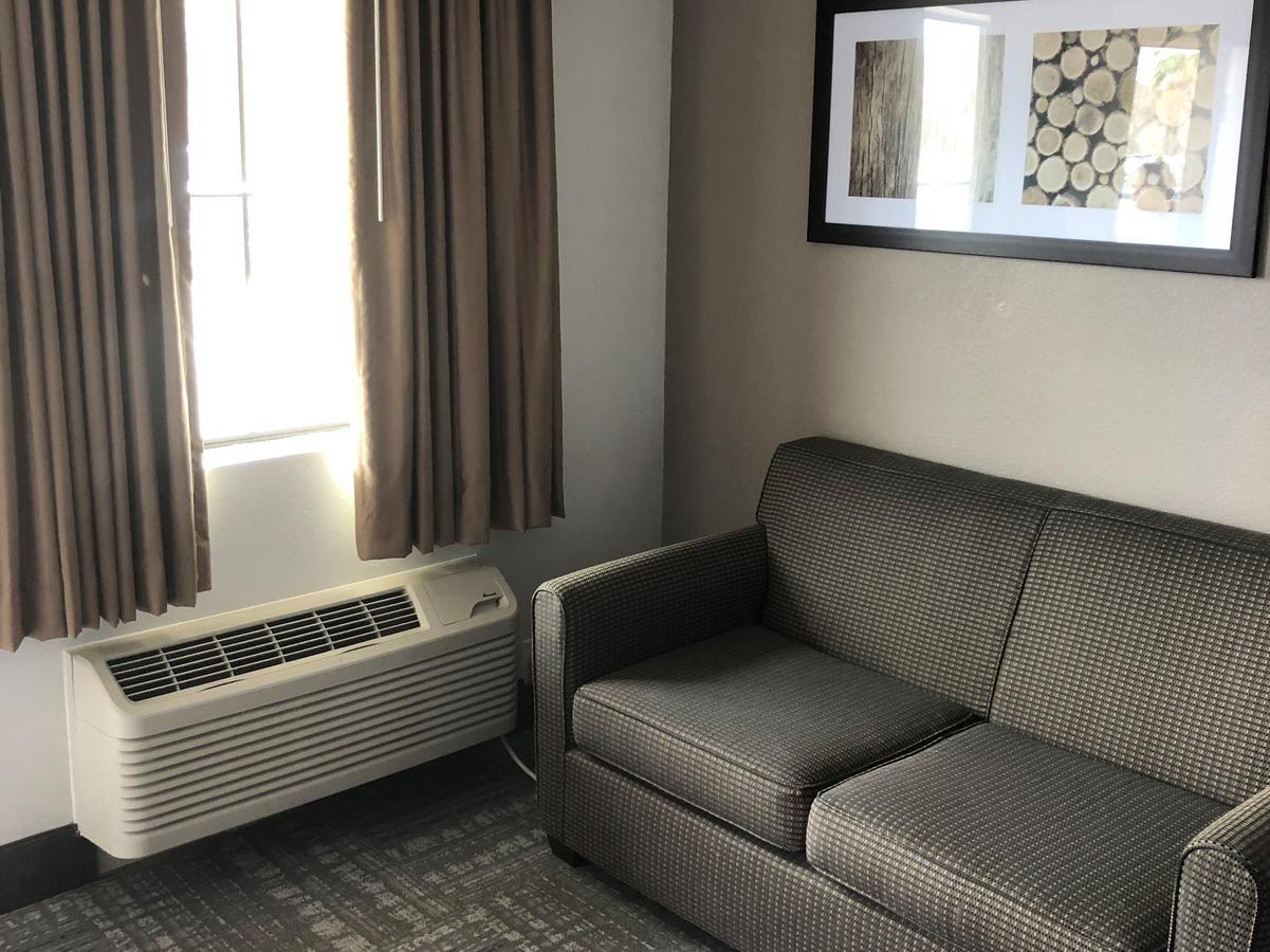Executive Inn And Suites Joaquin Екстер'єр фото